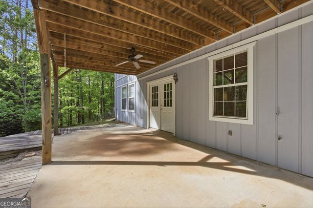 47 Terrys Place, Cleveland, GA 30528