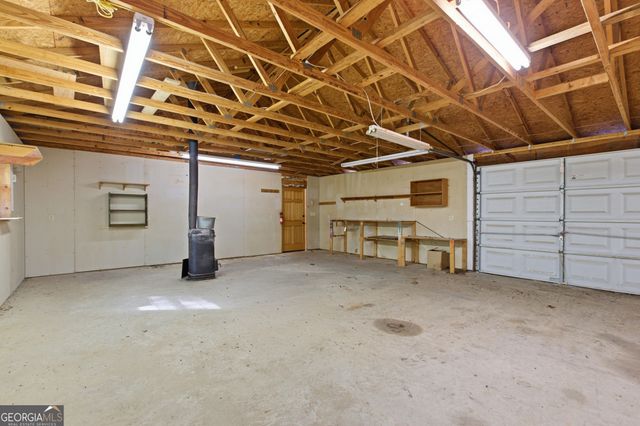 47 Terrys Place, Cleveland, GA 30528