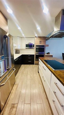 19390 Collins Ave 424, Sunny Isles Beach, FL 33160