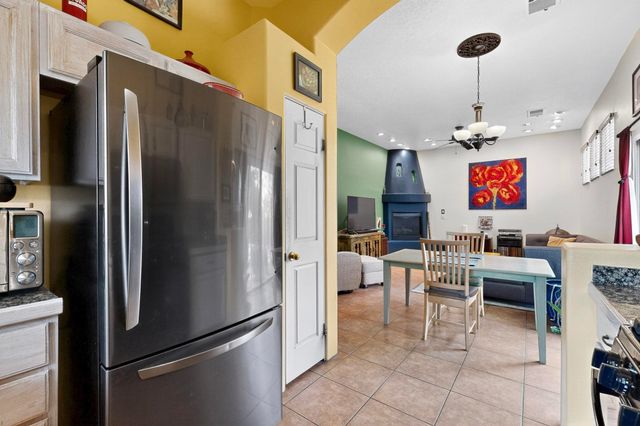 4352 Sierra Blanca, Santa Fe, NM 87507
