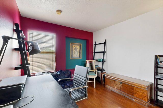 4352 Sierra Blanca, Santa Fe, NM 87507