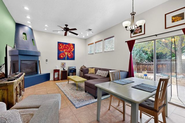 4352 Sierra Blanca, Santa Fe, NM 87507