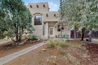 4352 Sierra Blanca, Santa Fe, NM 87507