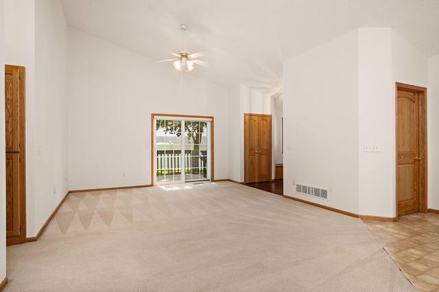 2847 117th Avenue NW, Coon Rapids, MN 55433