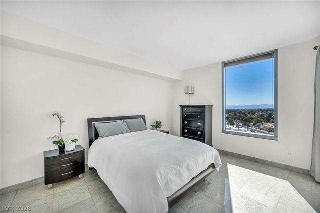 322 Karen Avenue 1005, Las Vegas, NV 89109