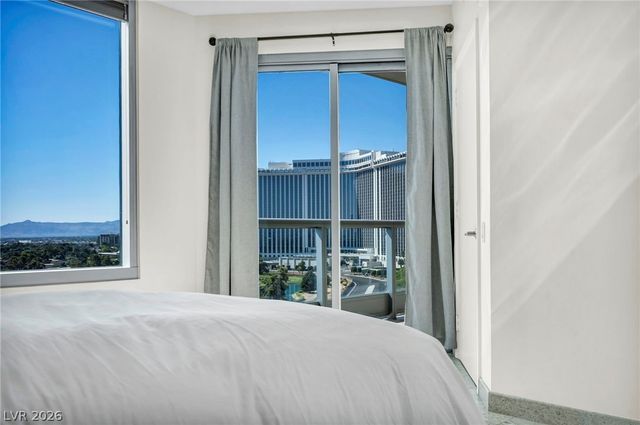 322 Karen Avenue 1005, Las Vegas, NV 89109