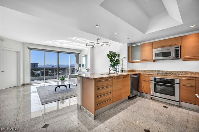 322 Karen Avenue 1005, Las Vegas, NV 89109