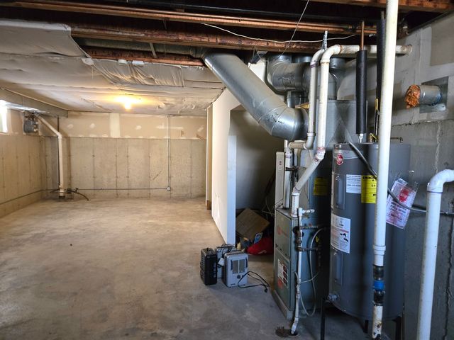 10503 S Edbrooke Avenue, Chicago, IL 60628