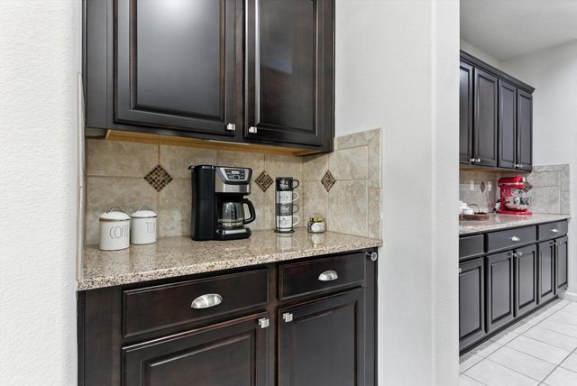 43 Vista Larga Place NE, Rio Rancho, NM 87124