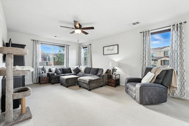 43 Vista Larga Place NE, Rio Rancho, NM 87124