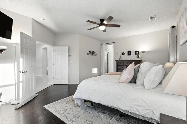 43 Vista Larga Place NE, Rio Rancho, NM 87124