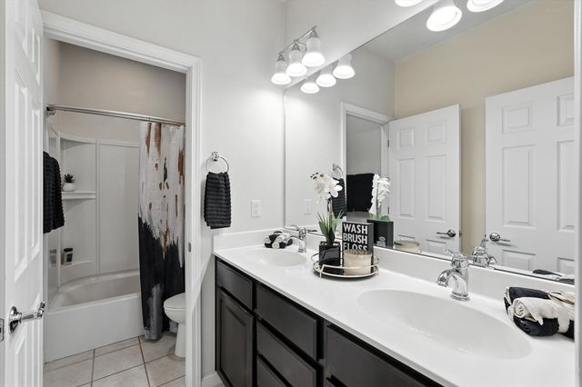 43 Vista Larga Place NE, Rio Rancho, NM 87124