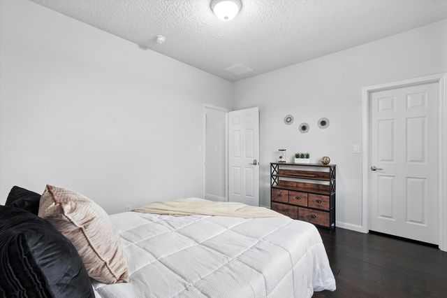 43 Vista Larga Place NE, Rio Rancho, NM 87124