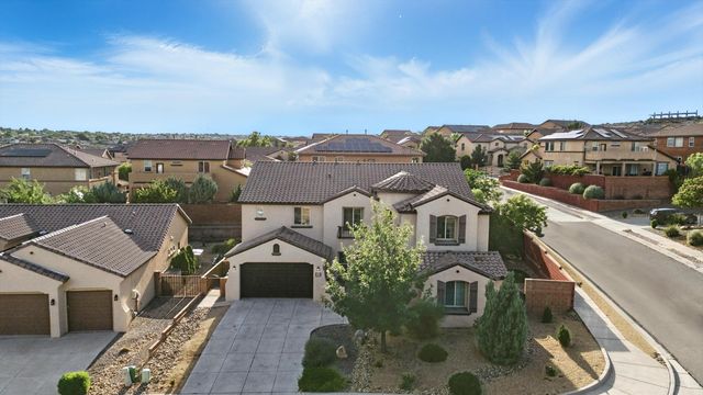 43 Vista Larga Place NE, Rio Rancho, NM 87124