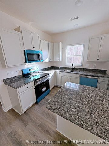 203 Appaloosa Drive, Spring Lake, NC 28390