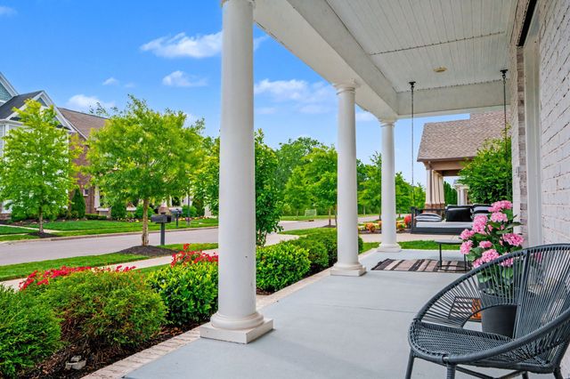 141 Ashington Cir, Hendersonville, TN 37075