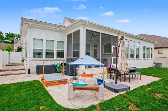 141 Ashington Cir, Hendersonville, TN 37075