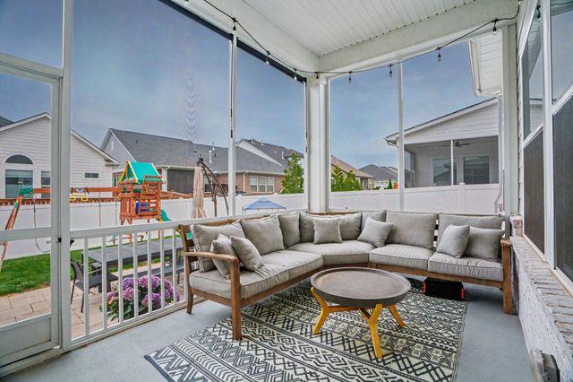 141 Ashington Cir, Hendersonville, TN 37075