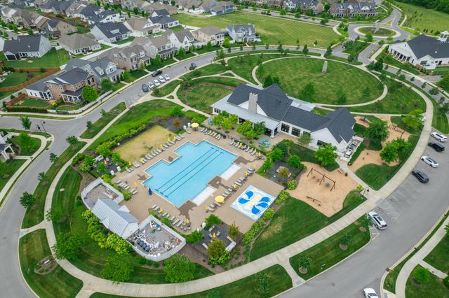 141 Ashington Cir, Hendersonville, TN 37075
