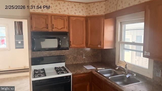 4059 MAUCH CHUNK RD, Coplay, PA 18037