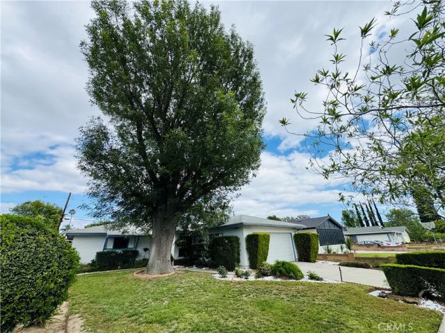 8208 Kentland, West Hills, CA 91304
