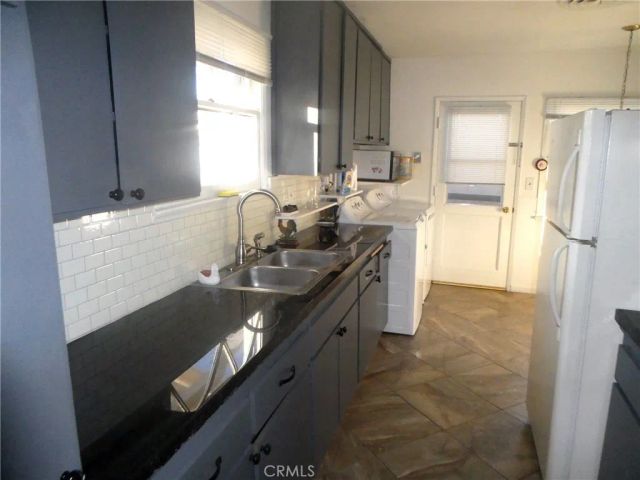 8208 Kentland, West Hills, CA 91304