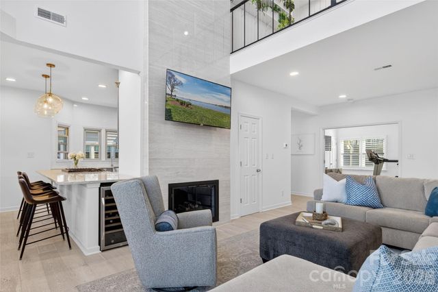 18521 Vineyard Point Lane, Cornelius, NC 28031