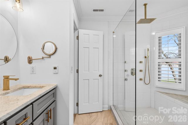 18521 Vineyard Point Lane, Cornelius, NC 28031