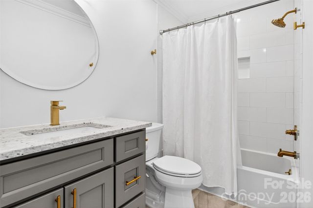 18521 Vineyard Point Lane, Cornelius, NC 28031