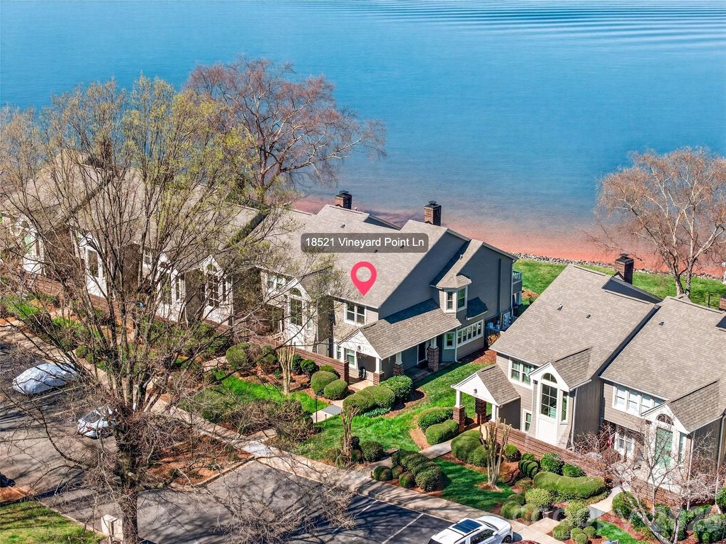 18521 Vineyard Point Lane, Cornelius, NC 28031