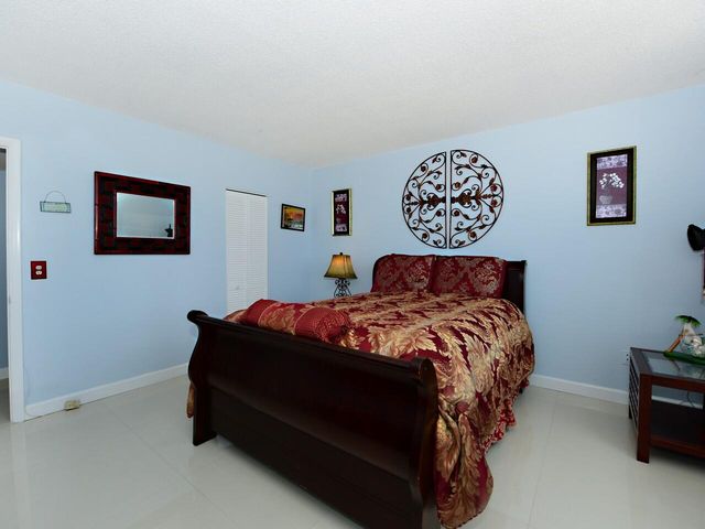 3450 S Ocean Boulevard 308, Palm Beach, FL 33480
