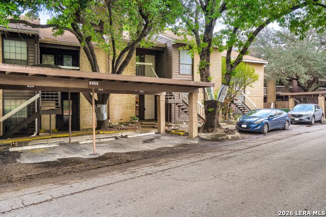 8655 Datapoint Dr Apt 403, San Antonio, TX 78229