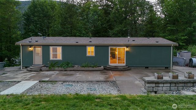 4454 Mosquito Lake Road, Deming, WA 98244
