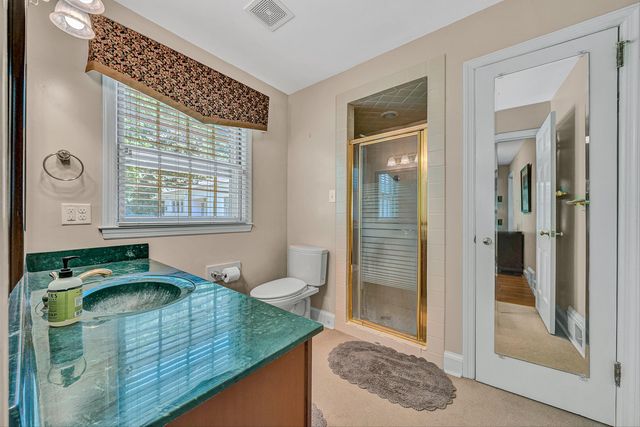 260 Peaceful Valley LN, Rocky Mount, VA 24151
