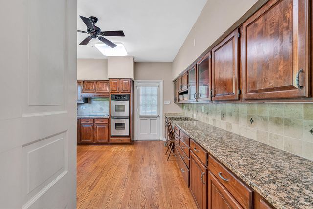 260 Peaceful Valley LN, Rocky Mount, VA 24151