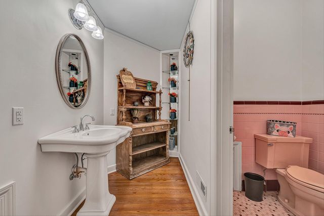 260 Peaceful Valley LN, Rocky Mount, VA 24151