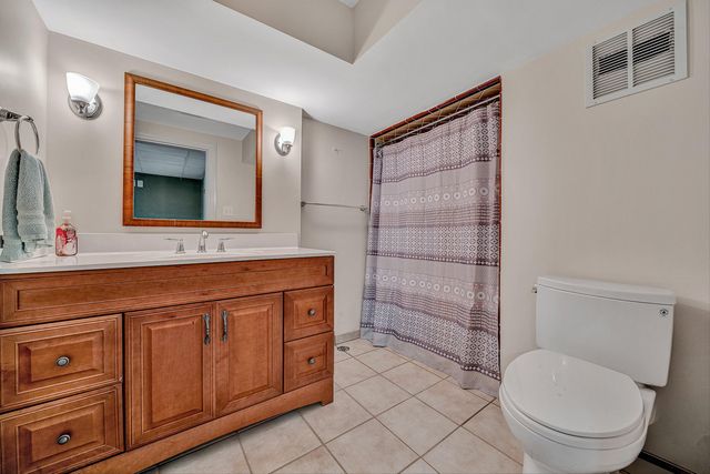 260 Peaceful Valley LN, Rocky Mount, VA 24151