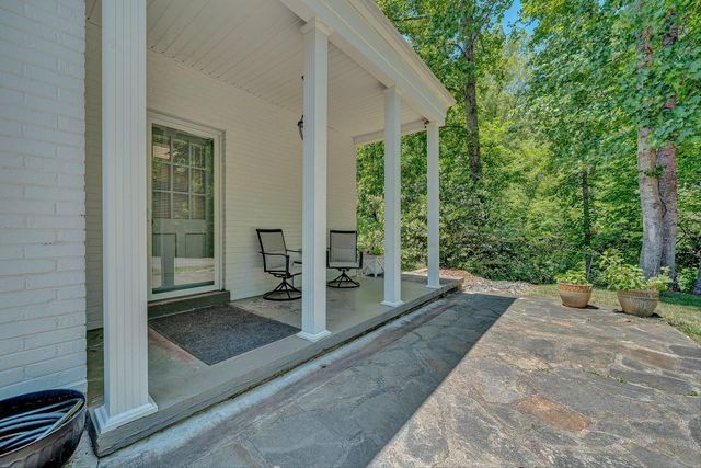 260 Peaceful Valley LN, Rocky Mount, VA 24151