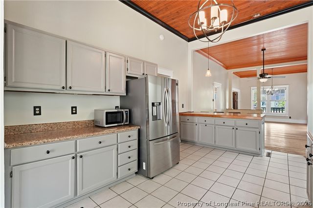 602 N Main Street, Raeford, NC 28376