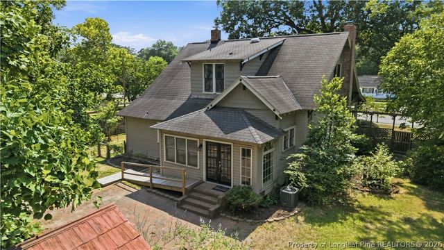 602 N Main Street, Raeford, NC 28376