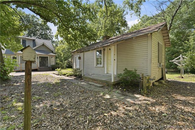 602 N Main Street, Raeford, NC 28376