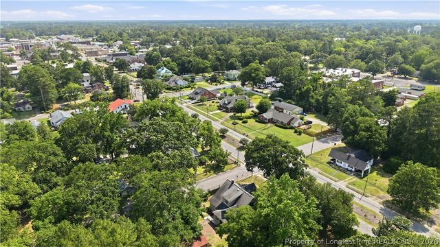 602 N Main Street, Raeford, NC 28376