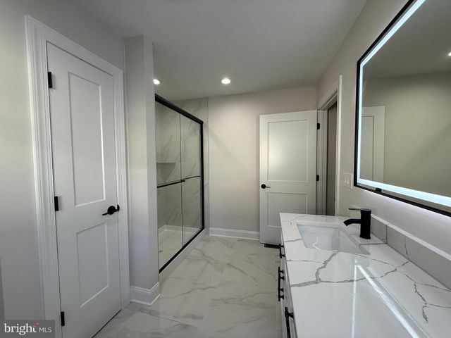 206 SAYLERS CREEK RD, Locust Grove, VA 22508