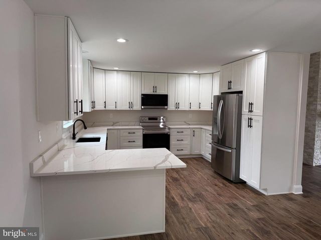 206 SAYLERS CREEK RD, Locust Grove, VA 22508