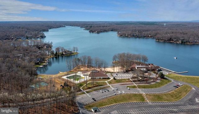 206 SAYLERS CREEK RD, Locust Grove, VA 22508