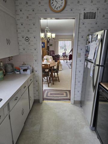 520 4 Mile ROAD, Racine, WI 53402