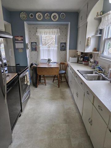 520 4 Mile ROAD, Racine, WI 53402