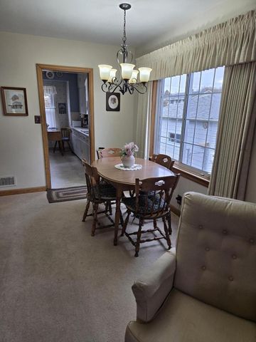 520 4 Mile ROAD, Racine, WI 53402