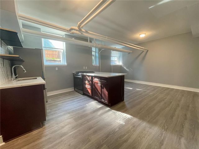579 Summit Avenue 102, Saint Paul, MN 55102
