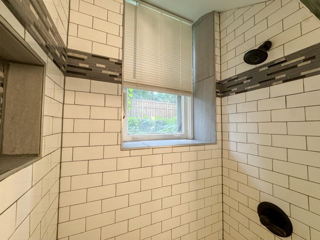 579 Summit Avenue 102, Saint Paul, MN 55102